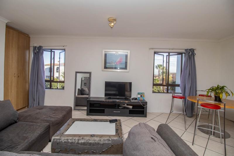 1 Bedroom Property for Sale in Parklands Western Cape